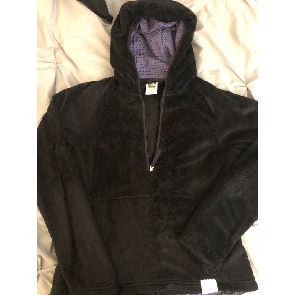 North Face Black Fuzzy Hoodie Small